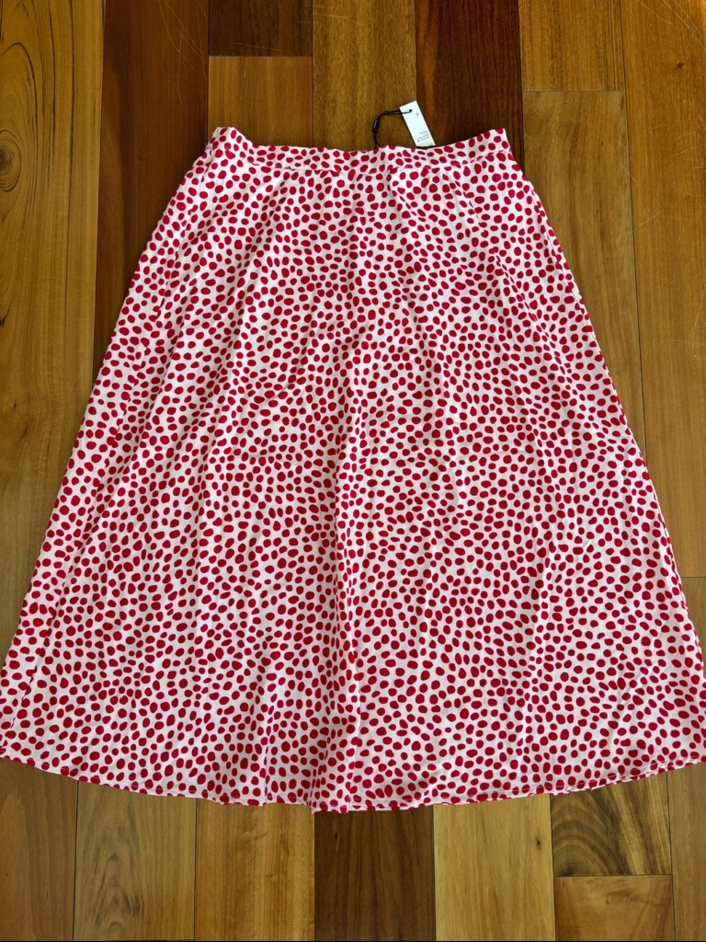 NWT T Tahari full skirt